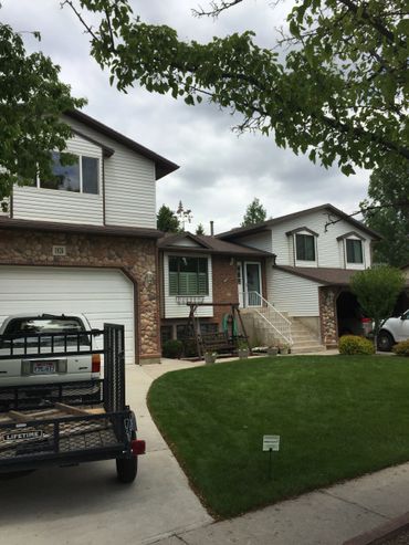 South exposure of home using Suntek ULVDS 70% to keep the natural light and not darkening the rooms