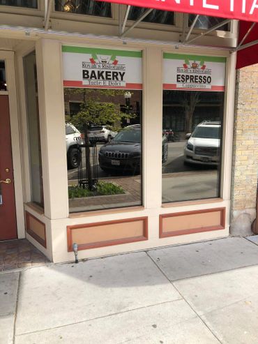 Rovali’s Italian Restaurant on 25th Street in Ogden Utah utilizing Suntek ULVDS 70% on front windows