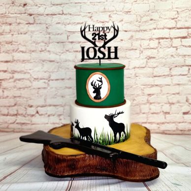 Deer hunting birthday cake