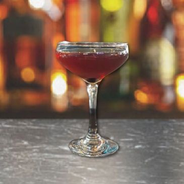 Minneapolitan
J. Carver Runestone Rye / Amaro di Angostura / House Bitter