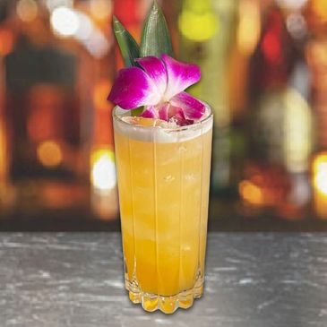 Mojave Mo' Problems
Campo Bravo PLata Tequila/Tobala Mezcal/Ginger/Lime/Passionfruit/Pineapple/Agave