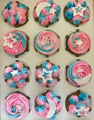 Delicious vanilla and chocolate cupcakes, decorated with a delicious buttercream frosting