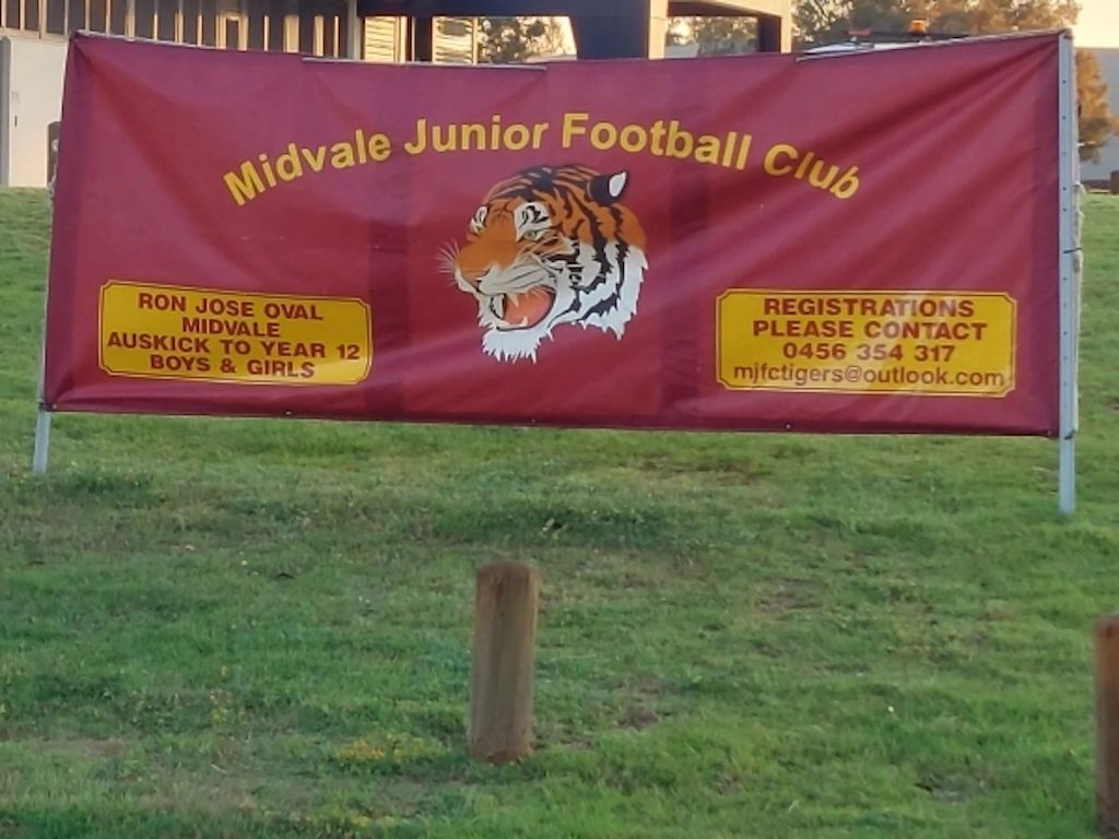 Midvale Junior Football Club Registration Banner.