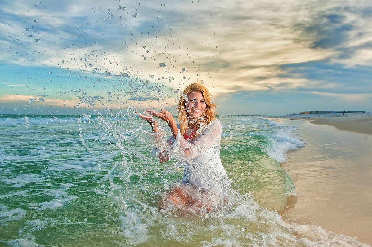 Amazing fun Destin senior portrait photography.
