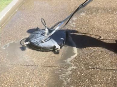 Concrete pressure washing and driveway pressure washing in Louisville, KY