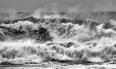 Turbulent Montauk waves photograph