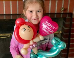 Art on the spot animal balloon candy cups kids birthdays balloon decor characters MA RI providence