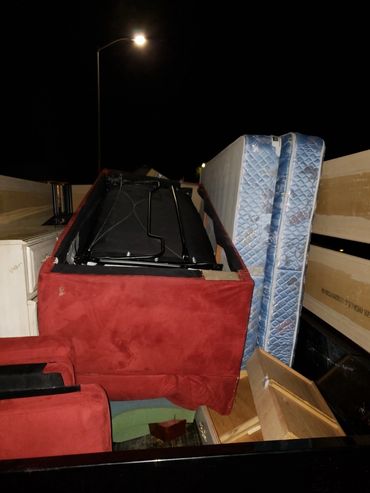 Junk hauling manteca junk removal manteca trash removal trash Hauling manteca dumps 209 dump run