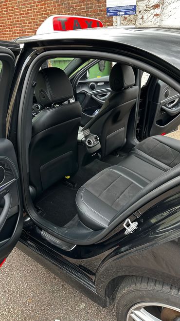 taxi vehicles
private hire
airport taxi
colchester taxi