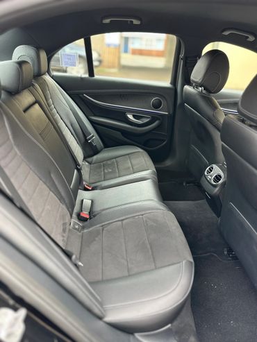 taxi vehicles
private hire
airport taxi
colchester taxi