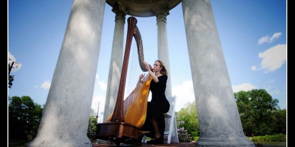 Mindy Cutcher, Harpist at a Philadelphia Wedding