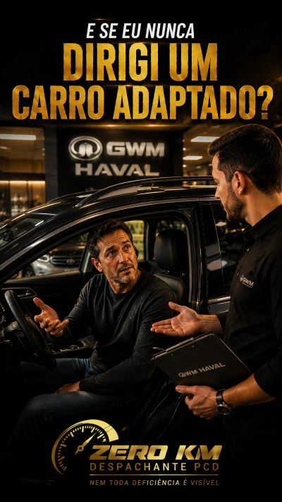 Cliente dentro de um Haval conversa com vendedor em concessionária GWM sobre dirigir um carro adapta