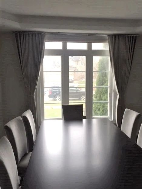 Dining Room Drapery
ripplefold drapery
decorative drapery hardware
custom drapery