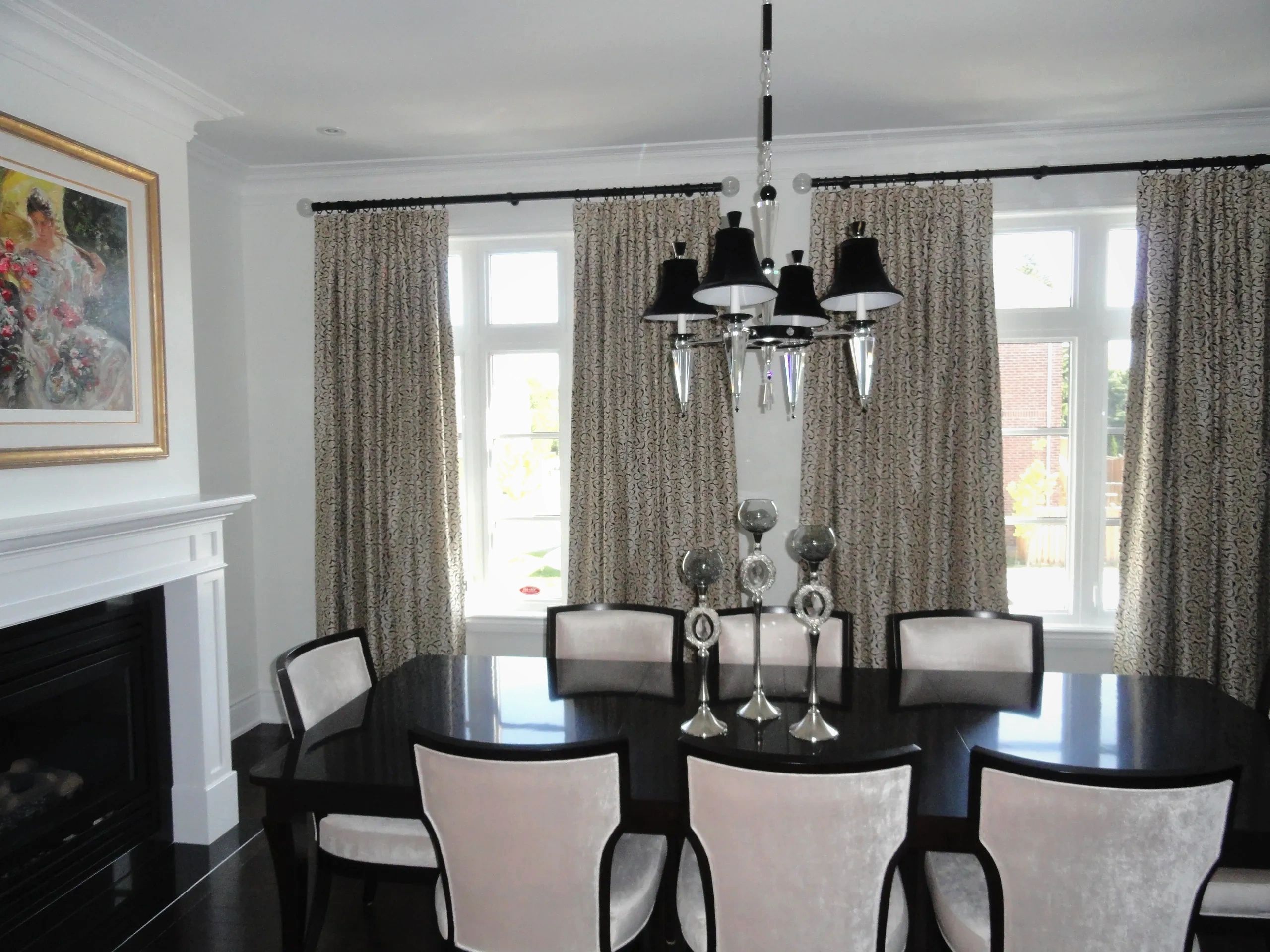 Dining Room Drapery
Decorative drapery hardware
formal drapery
custom drapery