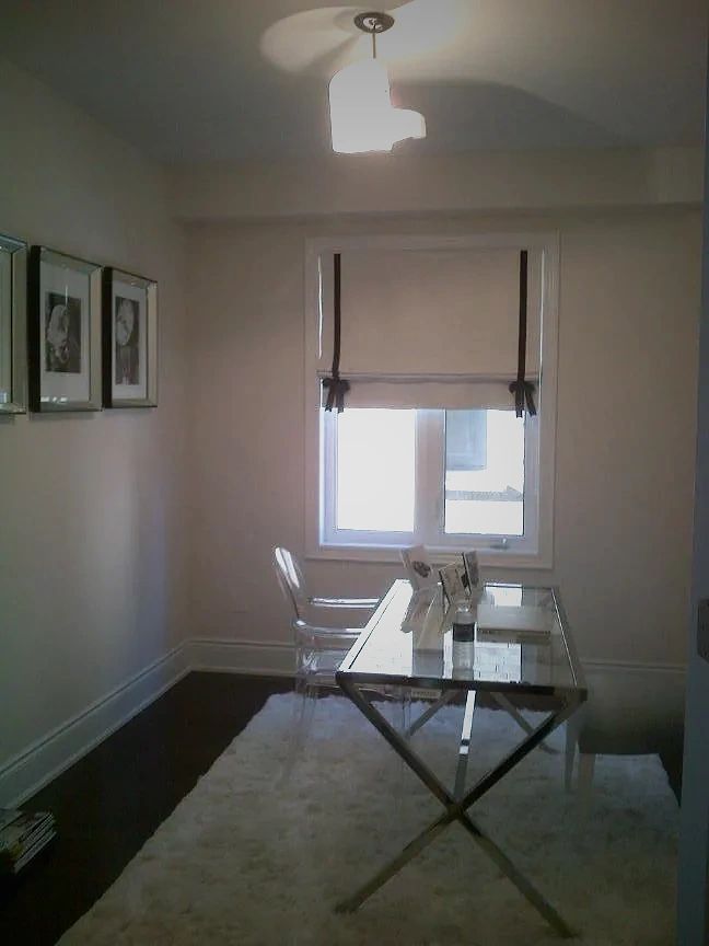 flat Roman shade
roman blind
home office shade
elegant fabric shade