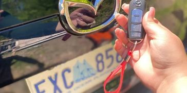 Proximity remote keys