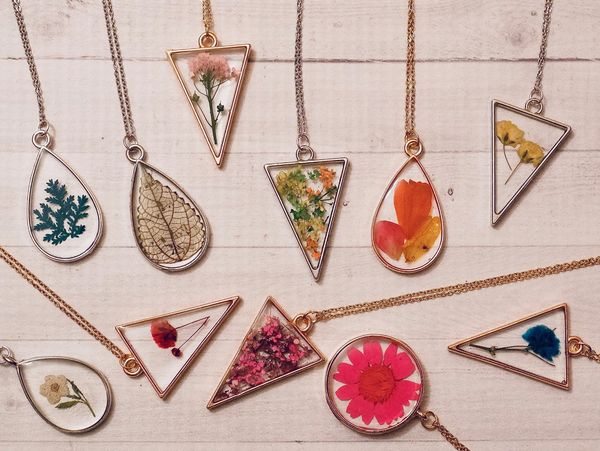 Customize Resin Pendants