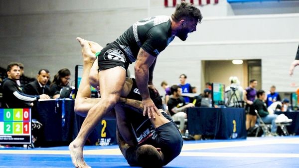 JIU JITSU LEGLOCK