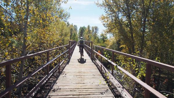 Biking on trail, trails near me, idaho