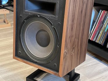 Klipsch Heresy New Veneer Side View