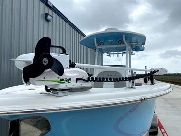 Offshore boat trolling motor install