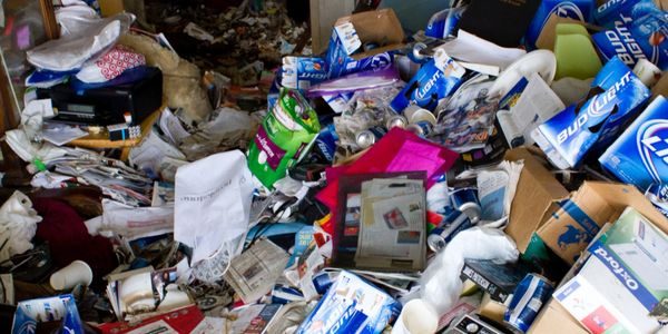 Hoarded home
Hoarded property
Extreme clean
Biohazard clean up