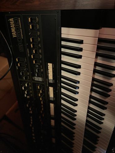 Yamaha SK50D (CLASSIC!) 
Mono synth
Poly synth
2 organs
String synth
Bass synth (window rattling!)