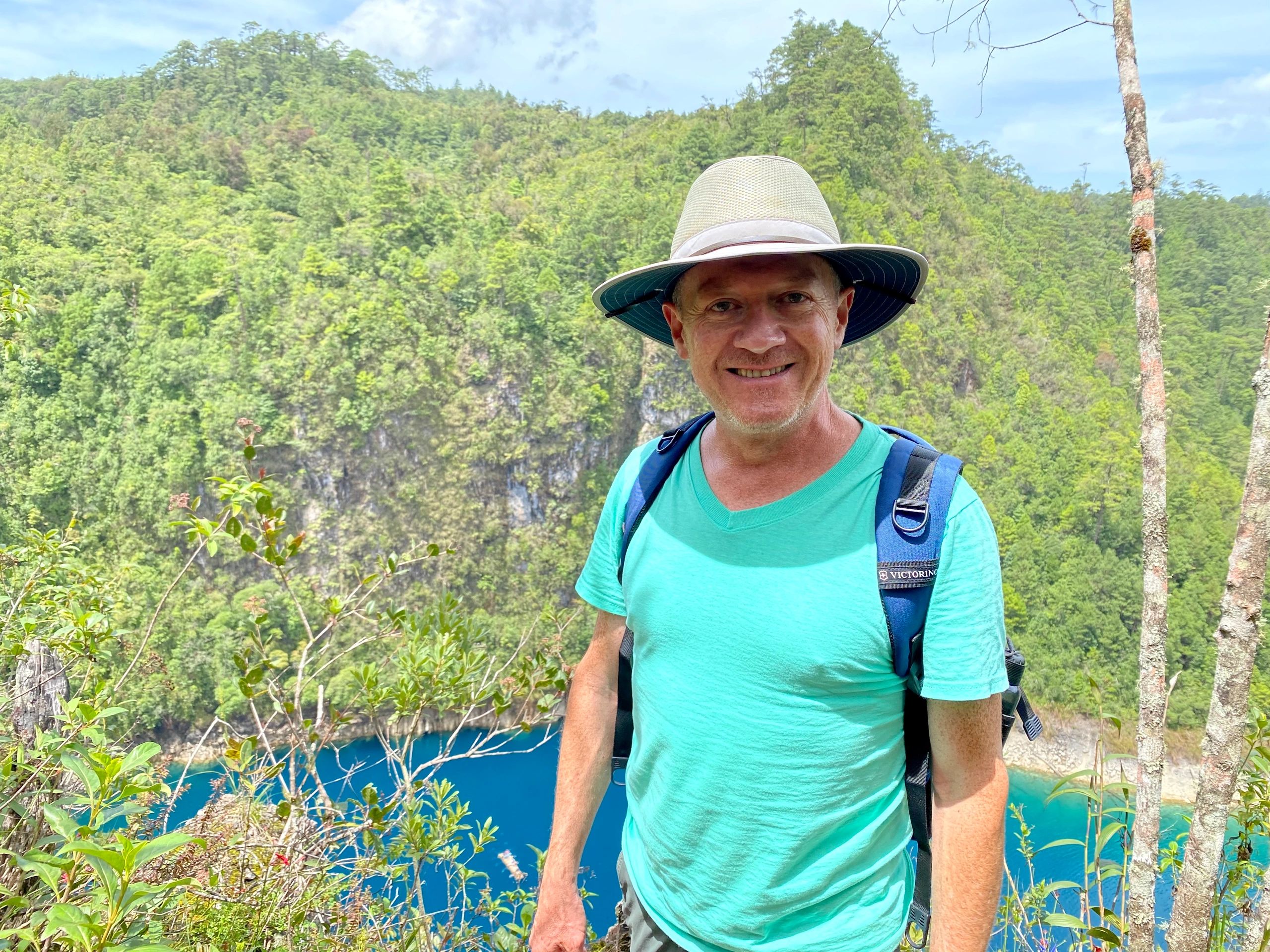 Roberto has explored the many destinations and trails for more than forty years and has designed the
