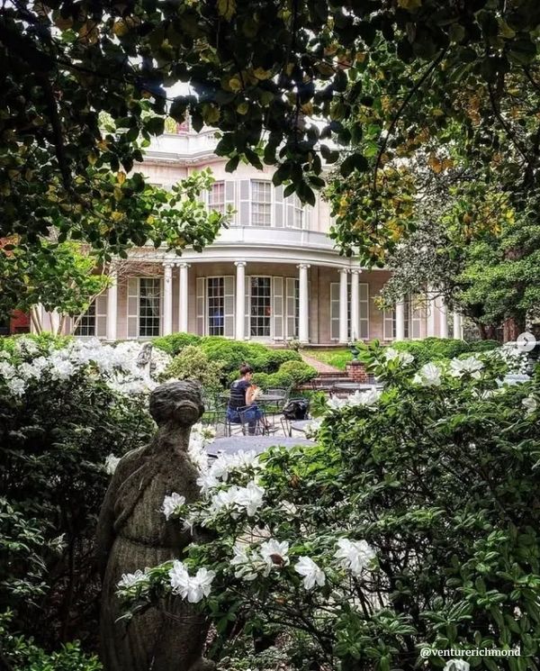 Helping military families near VA bases in NOVA & Hampton Roads, LaKeta Burgess, REALTOR®,