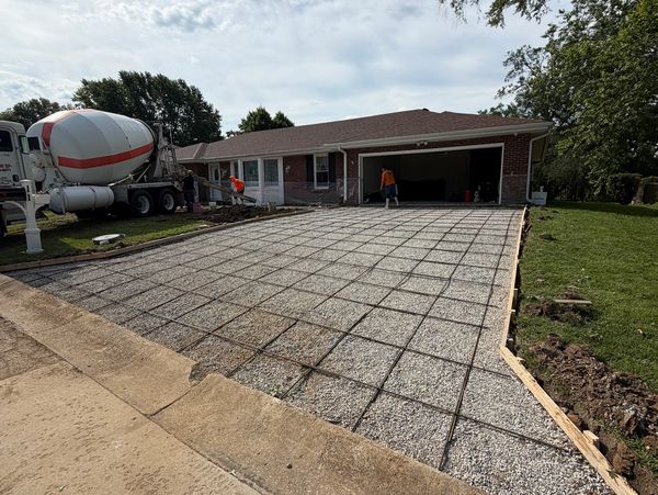 Rebar reinforced concrete driveway