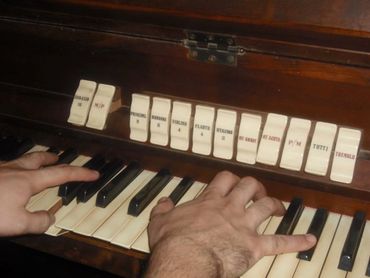 Igreja Nossa Senhora do Rosário, Goiás - GO, Brazil
Organ Bohn (1956)