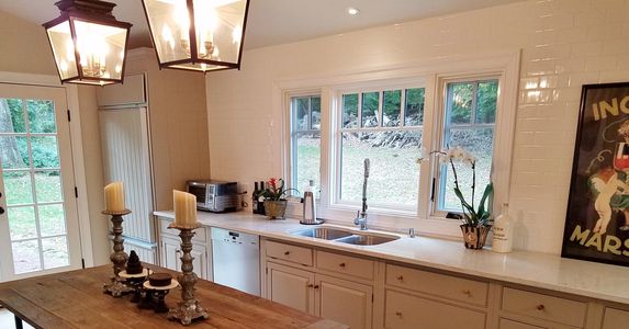 Green kitchen remodel using salvaged materials