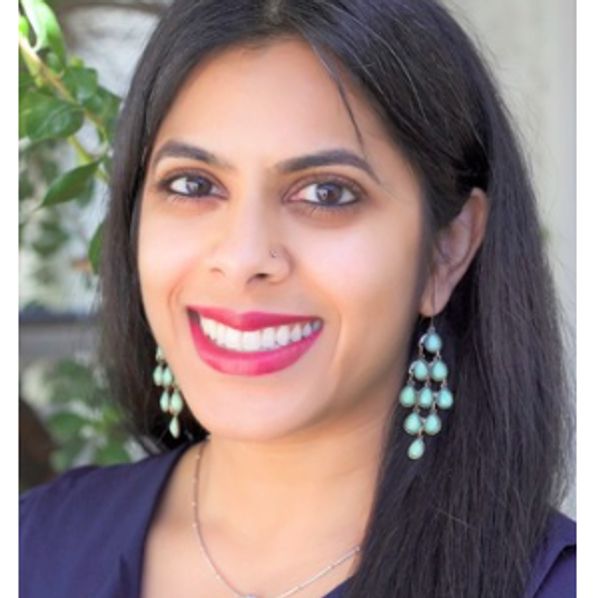 Sharmila Chitnis, EMDR therapist, online therapy, California therapy. EMDR Collective team. 