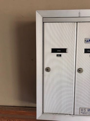 intercom name tag
mailbox nametag