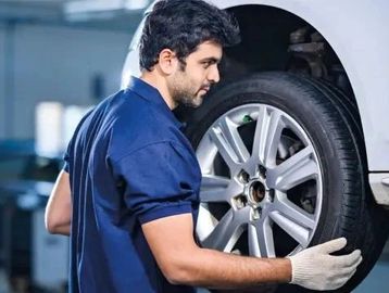 car service Bangalore, periodic car maintenance, doorstep car repair home garage service Bangalore