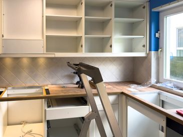 View to parts of an unfinished kitchen as part of a modernization project.