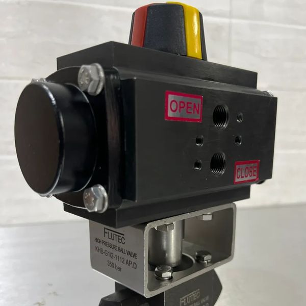 Motorized ball valve,actuated ball valve,pneumatic,hydraulic,electric,KHB-AP,KHB-AP.E,KHB-AP.D