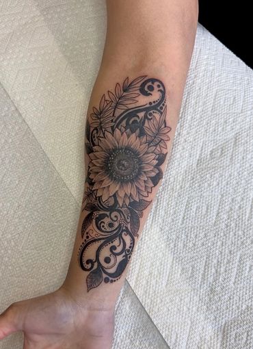 floral design tattoo