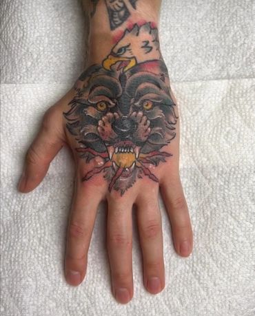 hand tattoo
