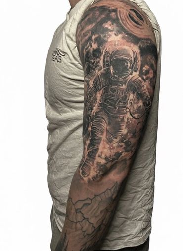 Tattoo sleeve