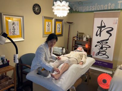 “Holistic Healing treatment room in Pasadena at Mindful Healing Heart Reiki and Acupucnture