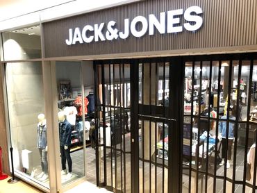 Commercial Renovations - general contracting - project management - avaca construction saskatoon