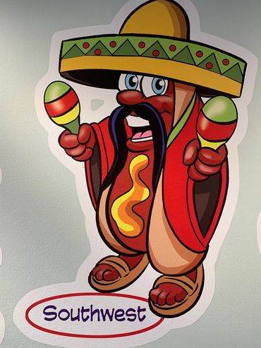 Bacon, mustard, mayo, pico de gallo & cheese sauce.