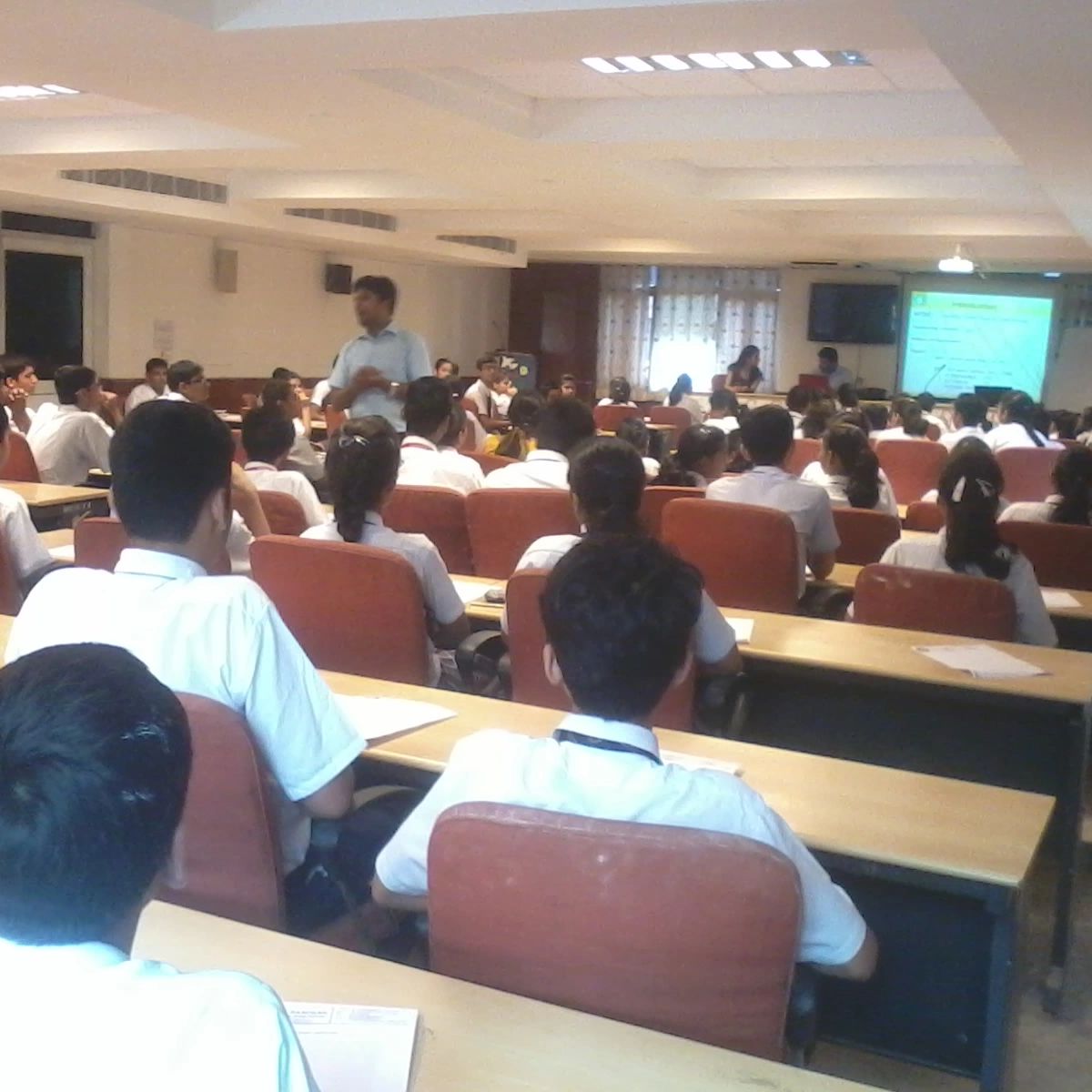 GyanSanchar Ghaziabad B-12 2nd floor rDC