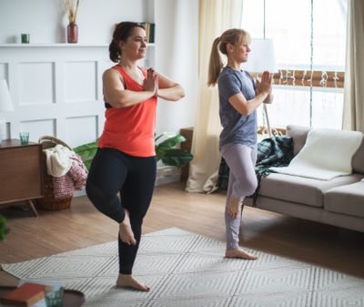 Private custom yoga classes, couples yoga, small class yoga, yoga with friends. De-stress at work.