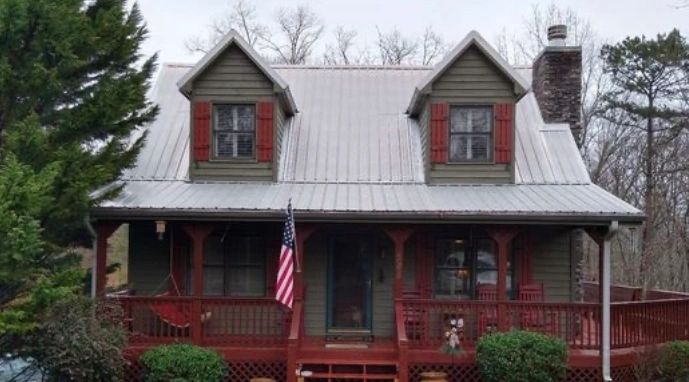 Eagle Mountain River Retreat