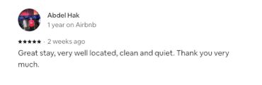 Positive Airbnb review praising location and cleanliness.