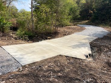 Low water concrete crossing