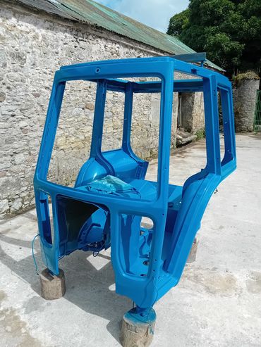 Fully restored Ford 7600 Q-cab