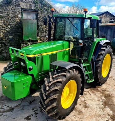 Restored 1998 John Deere 6910